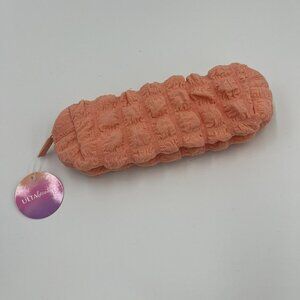 NWT ULTA beauty peach puffy case zipper makeup OS gifting birthday trendy viral